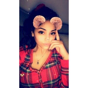 Meet your Posher, Jocelyn